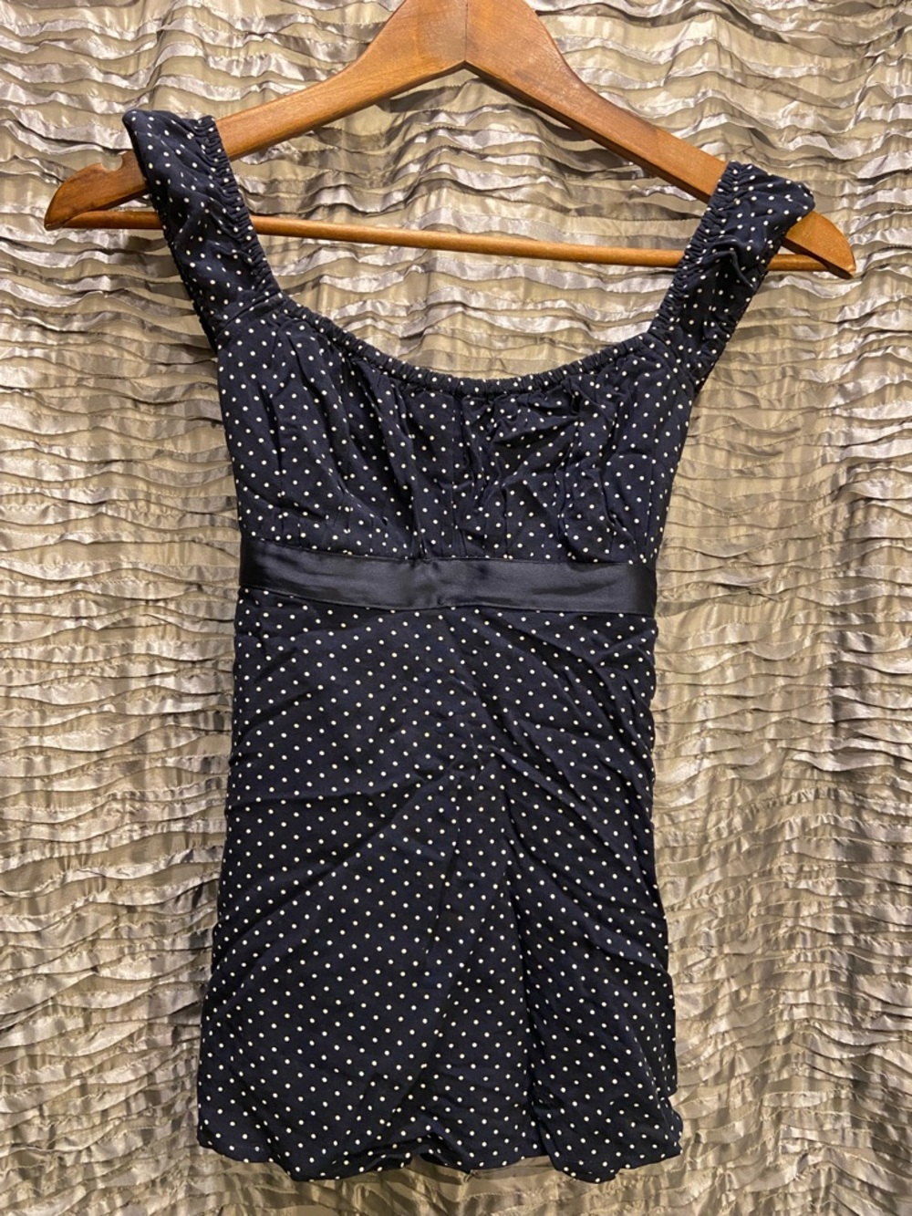 Hollister Navy and White Polka Dot Smocked Top With Ribbon at Waist XS